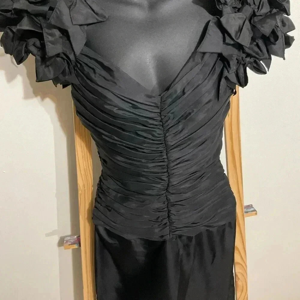 Vintage Notorious black ruffle off shoulder ribbon puffy party cocktail prom dre - Picture 4 of 12